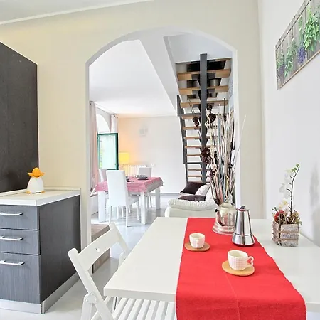 Diamond Lake Como Apartment
